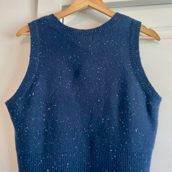 Treasure & Bond Navy Cropped Cable Knit Sweater Vest (L) - Picture 6 of 9